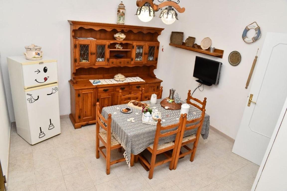Villino Il Melograno Villa ตอร์เร สเปคเคีย รุจเจรี ภายนอก รูปภาพ
